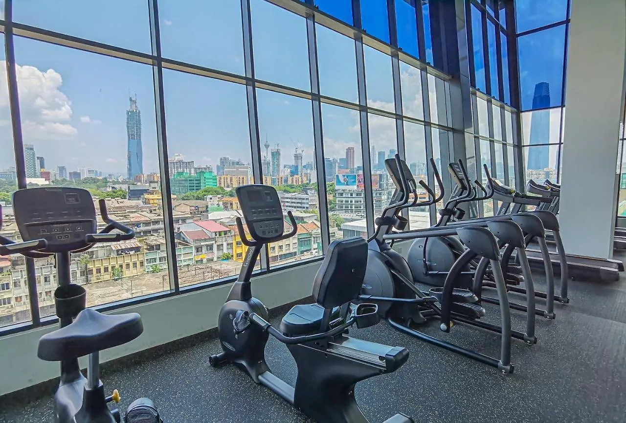 Lovely 2 Bedroom W Pool For 6 Pax - Chan Sow Lin كوالالمبور ماليزيا